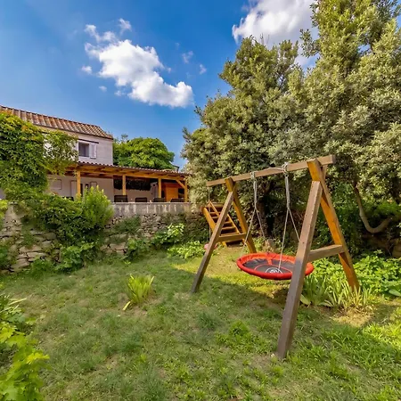 Hidden Hill With Sauna & Jacuzzi Vakantiehuis