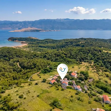 Hidden Hill With Sauna & Jacuzzi *
